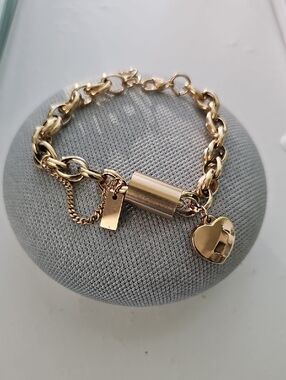 Gold Heart Charm Chain Bracelet - Stsinless Steel